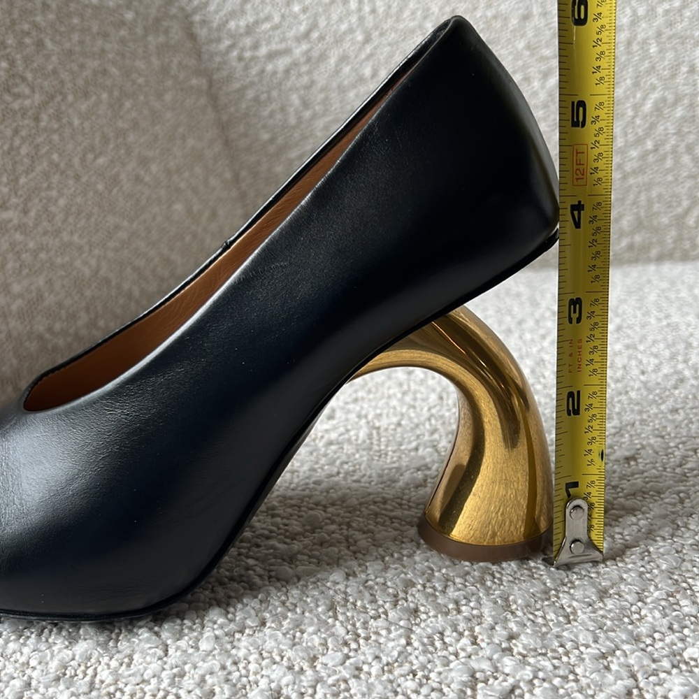 DRIES VAN NOTEN
Curved-Heel Leather Pumps, 36.5 NEW - Picture 16 of 16